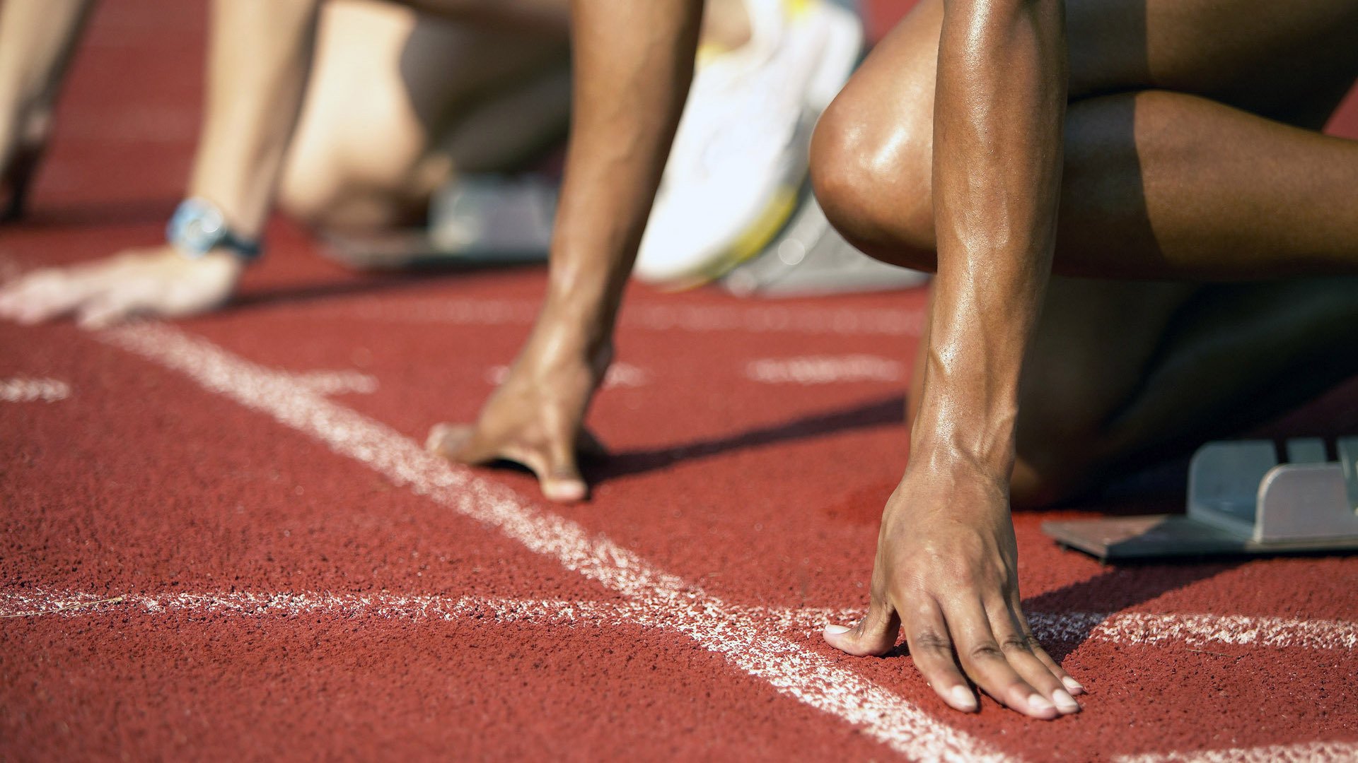 篮球运动在少数民族地区深耕，促进民族团结发展，篮球运动对群众体育的作用